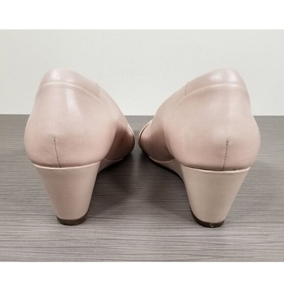 Clarks Flores Poppy Wedge Pump, Light Peach Leather, Womens Size 7.5 & 9 M - Picture 4 of 9